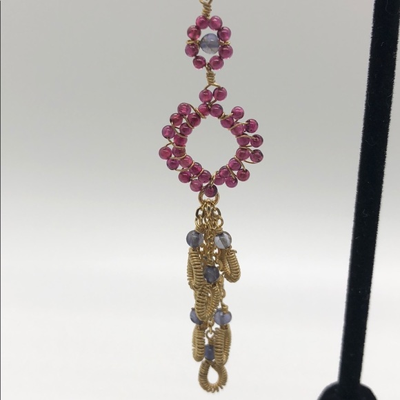 Dramatic drop earrings - Picture 2 of 6